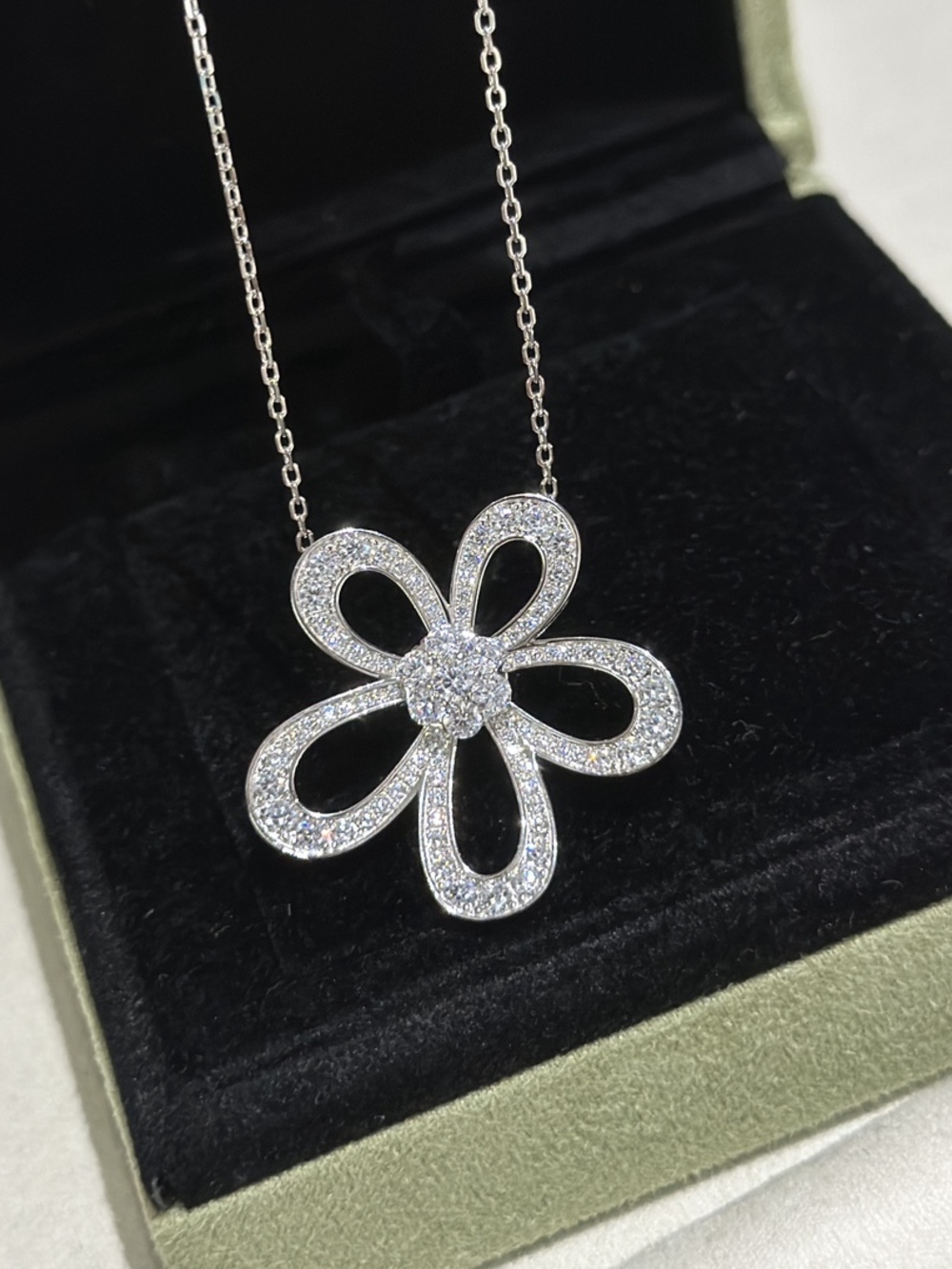 ✨ Van Cleef & Arpels Pave Crystal Open Flower Pendant Necklace